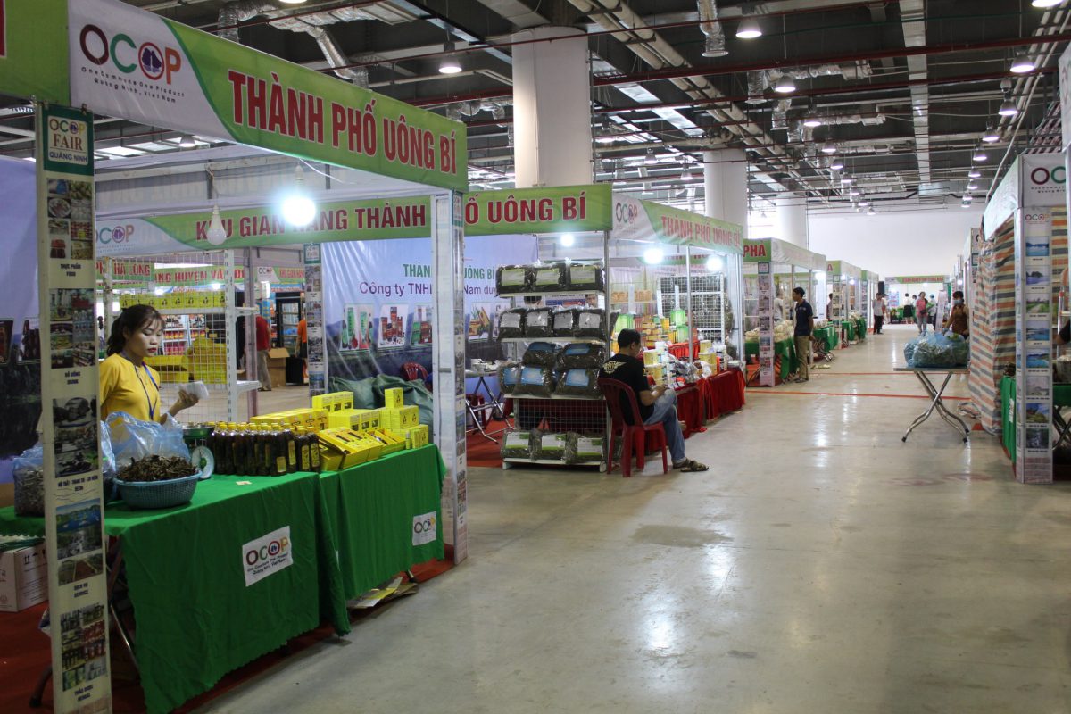 Hội chợ OCOP Quảng Ninh hè 2020-ruoumoyentu.vn