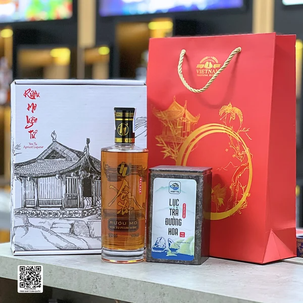rượu trái cây lên men tự nhiên mơ yên tử set quà biếu